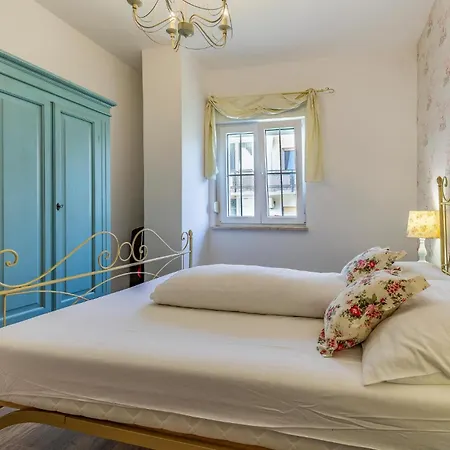 Appartement Amazing In With Wifi Pula