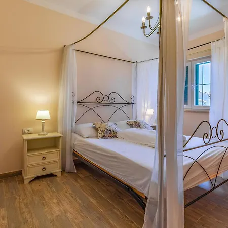 2 Bedroom Cozy In * プーラ