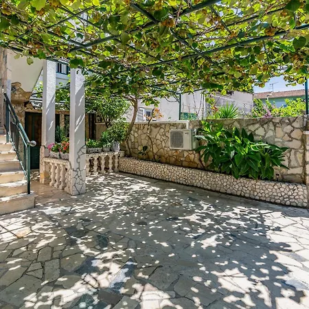 Amazing In With Wifi Appartement