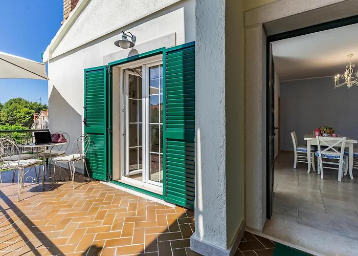 Amazing Apartment In Pula With Wifi Pula